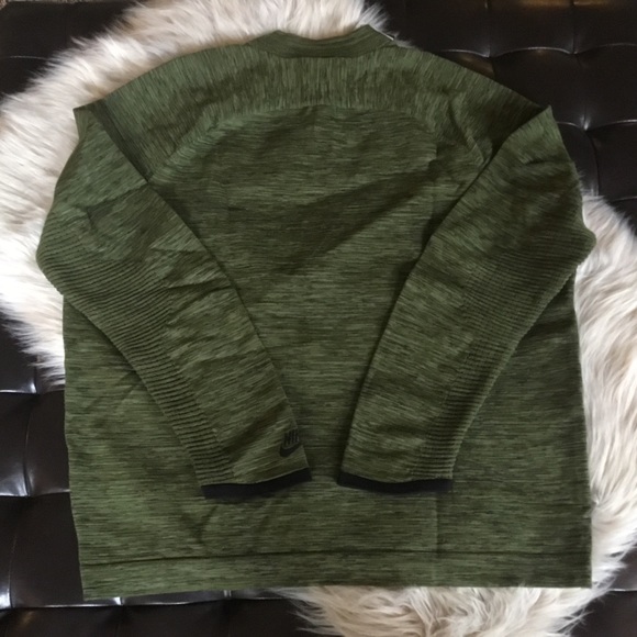 Nike Sportswear Tech Knit Bomber Jacket XL Green - Picture 2 of 4
